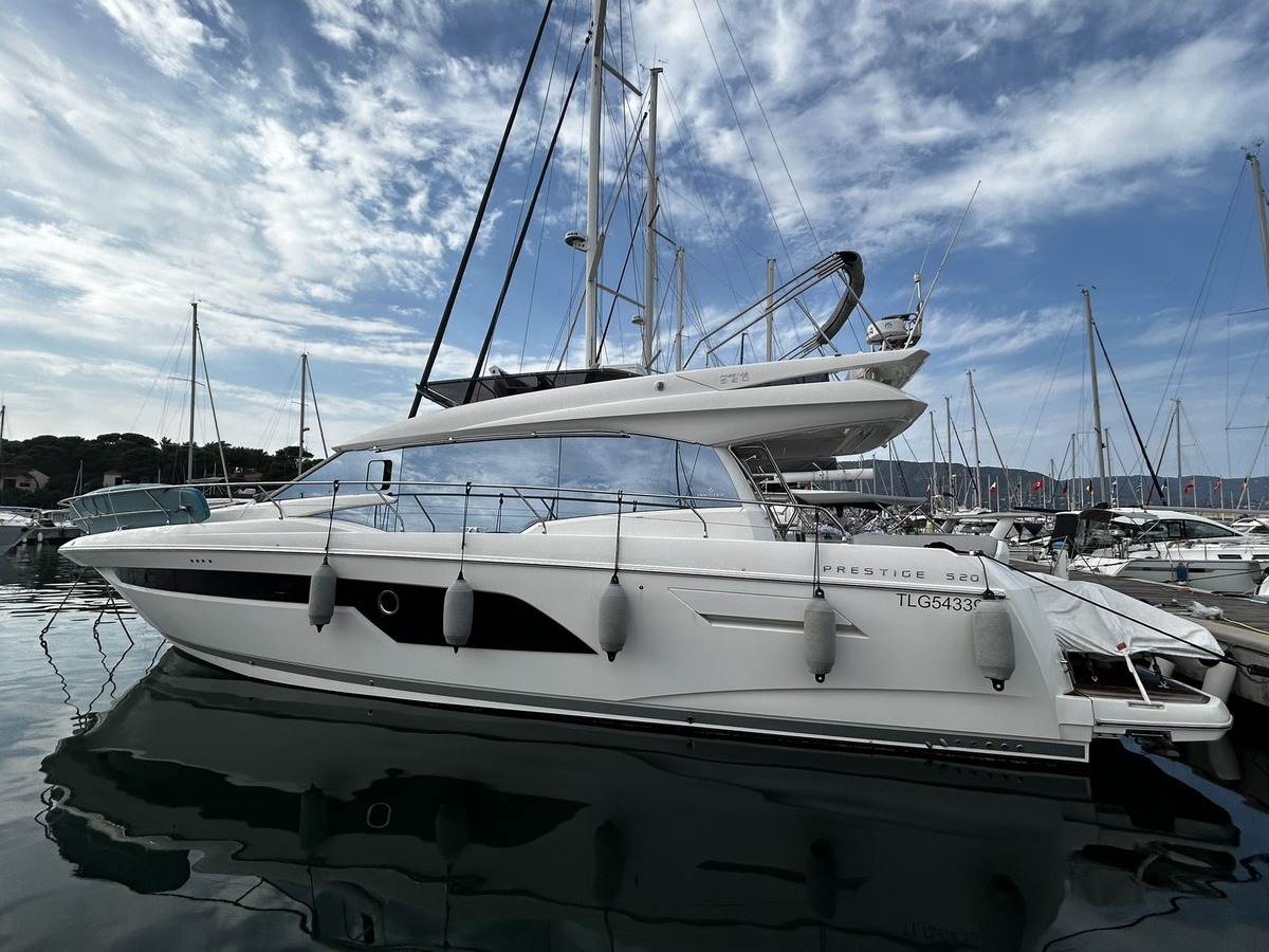 PRESTIGE 520