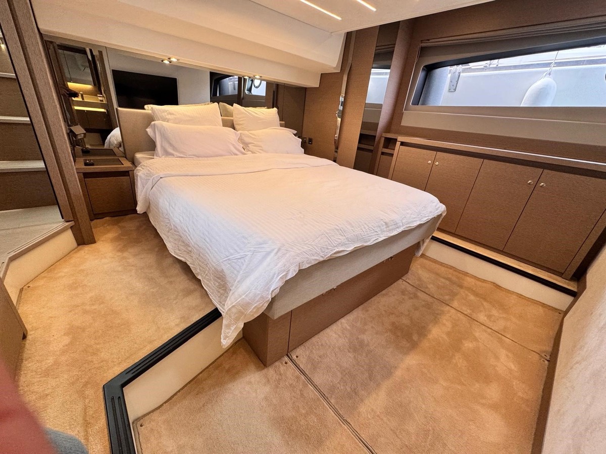 PRESTIGE 520