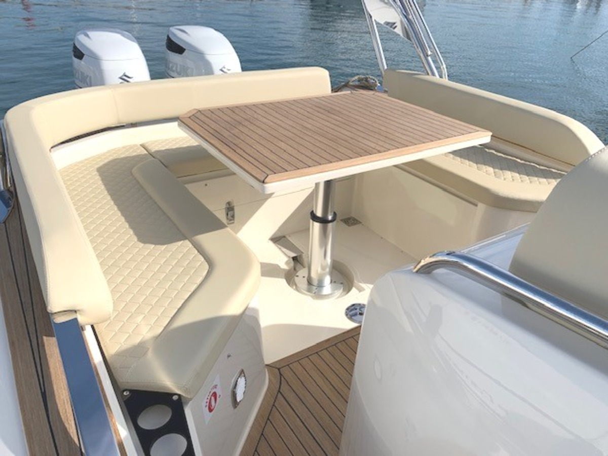 100 GT El�gance