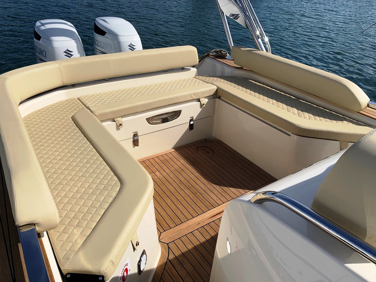 100 GT El�gance