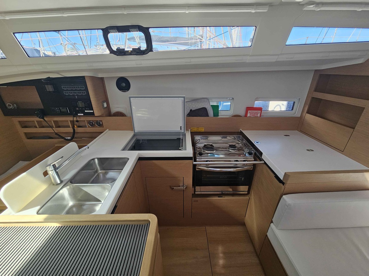 SUN ODYSSEY 410