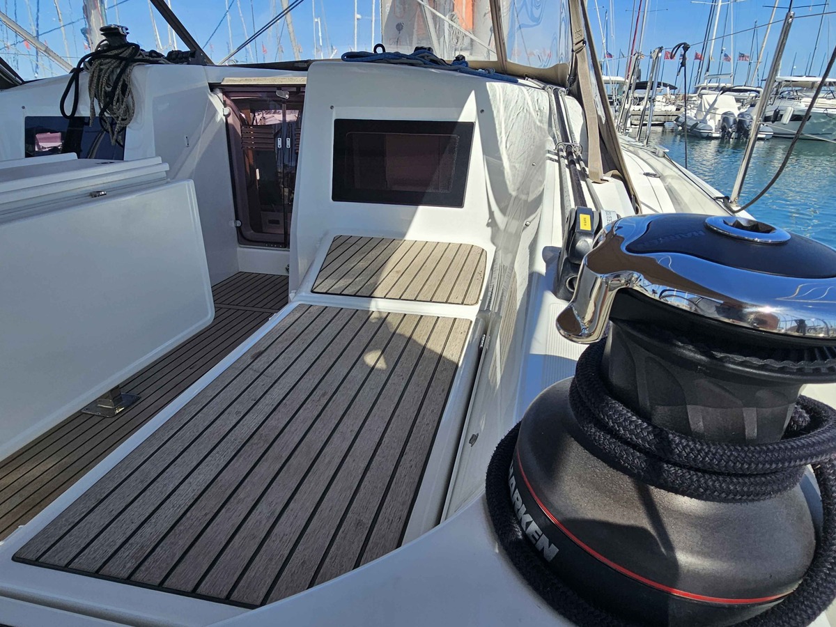 SUN ODYSSEY 410