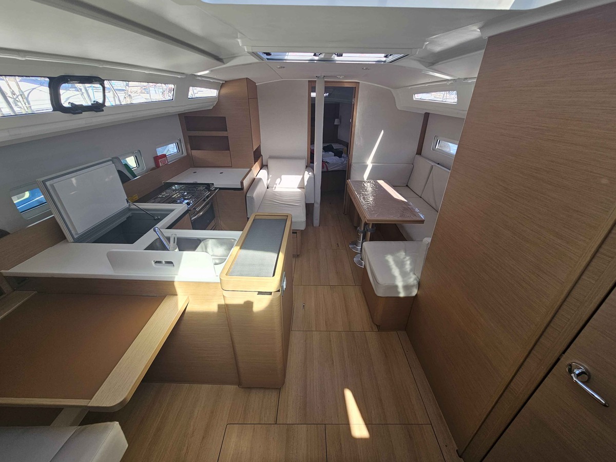 SUN ODYSSEY 410