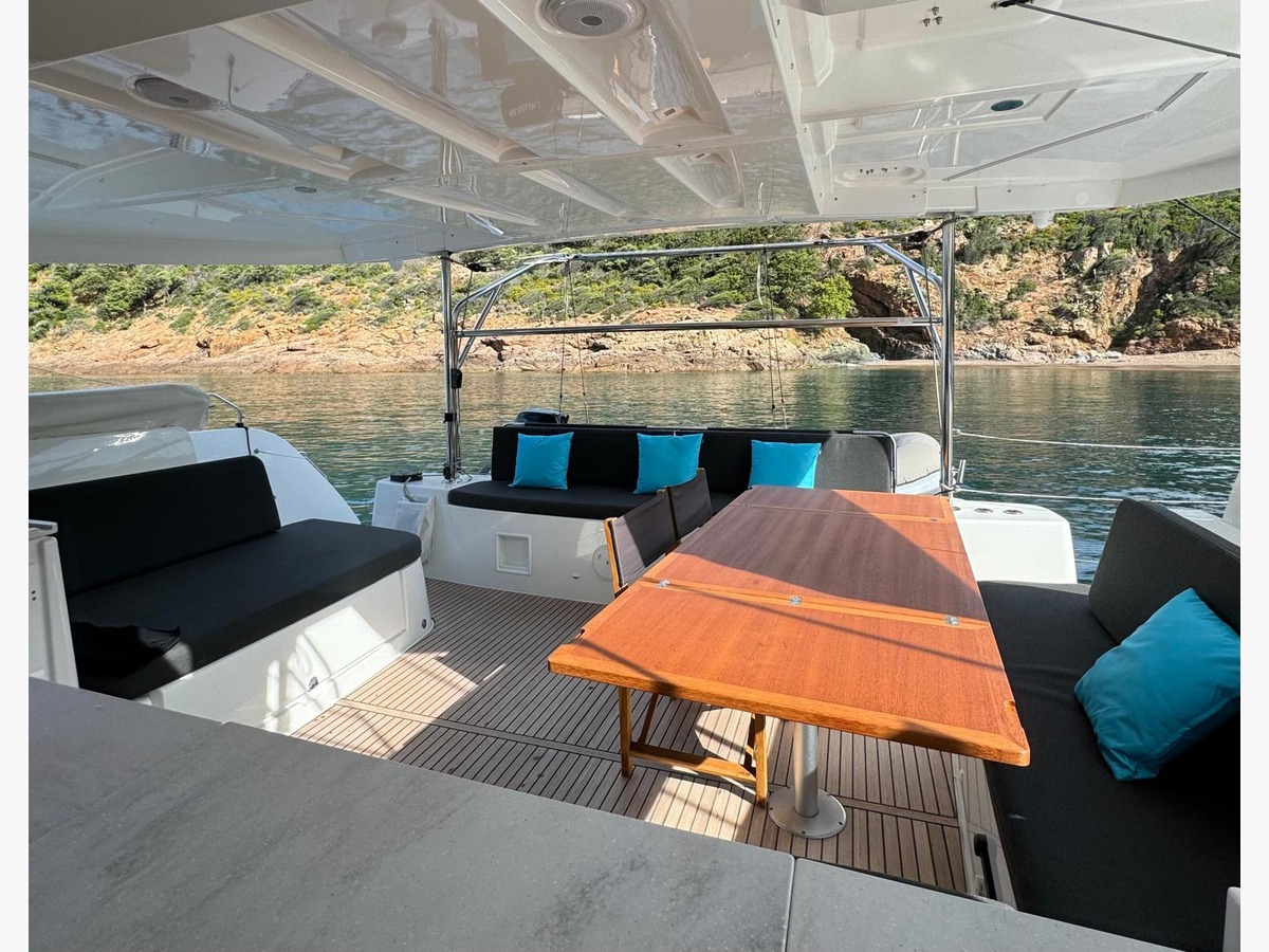 LAGOON 46
