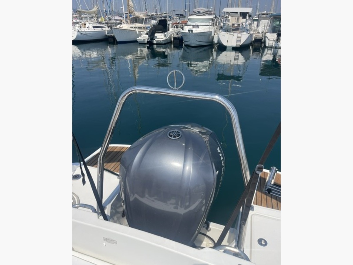CAP CAMARAT 7.5 WA S�rie 2