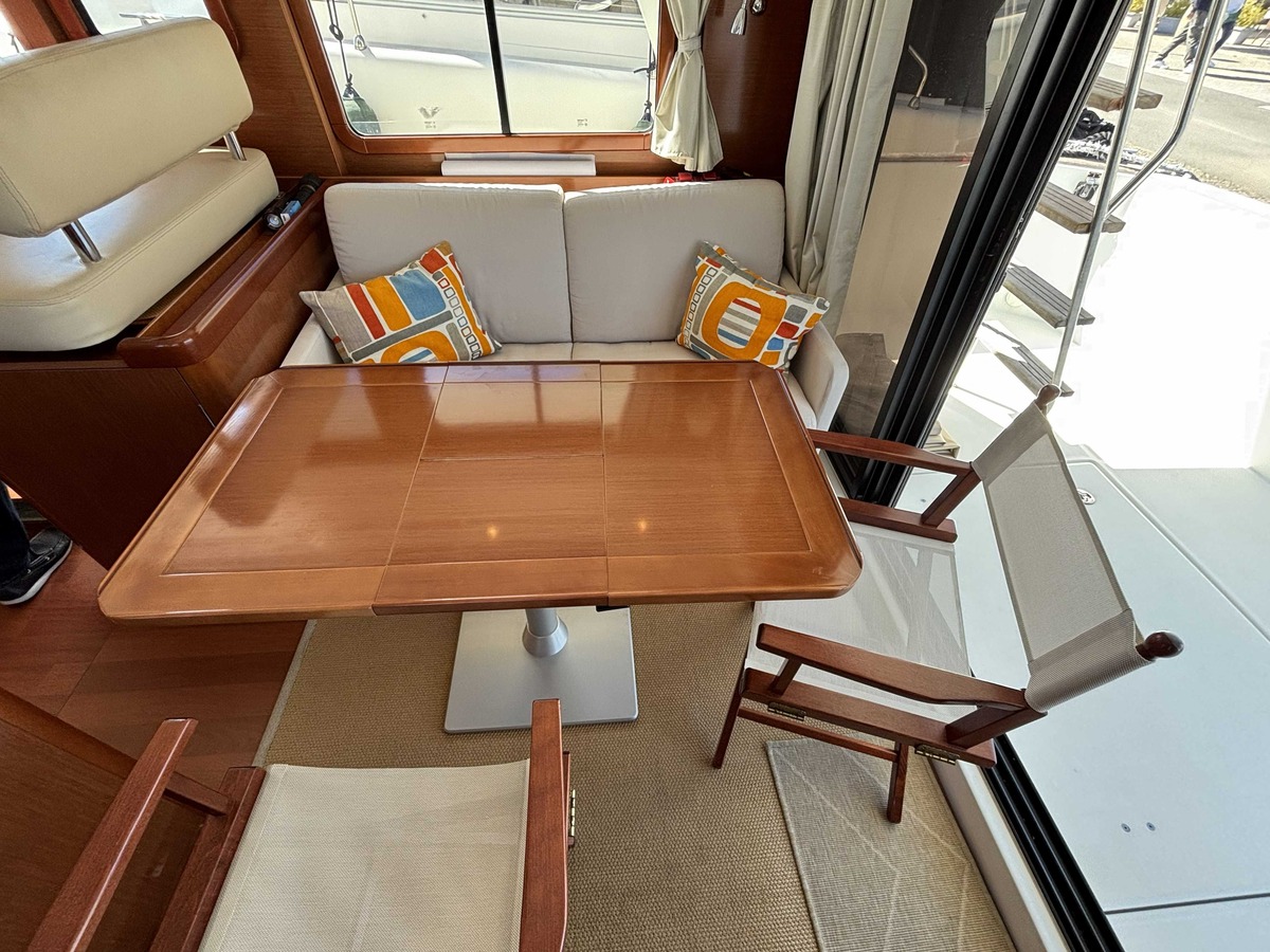 SWIFT TRAWLER 34