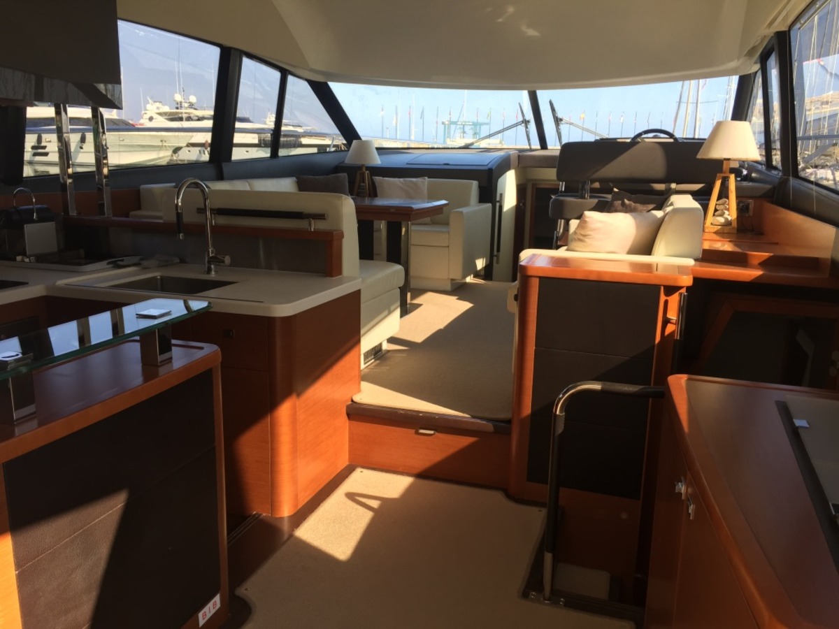 PRESTIGE 500 FLY
