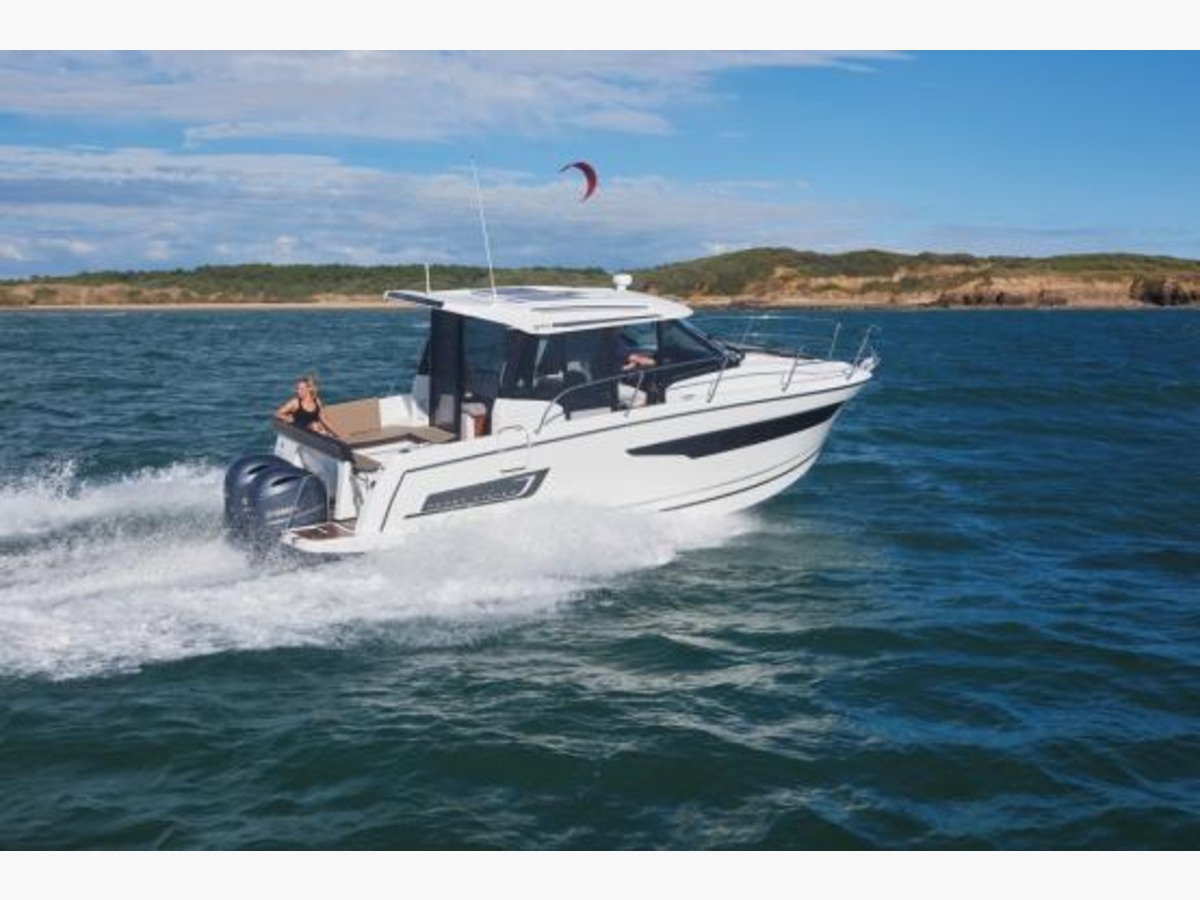 MERRY FISHER 895